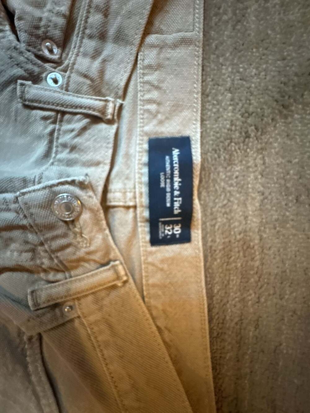 Abercrombie & Fitch Authentic Rigid Denim Loose Jeans 30x32 - Picture 2 of 3